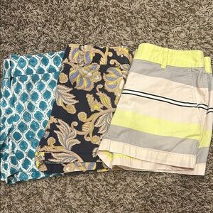 LOFT Women's Patterned Shorts Trio size 0